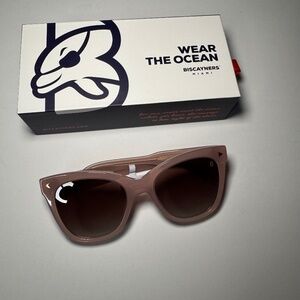 Biscayners Miami Sunglasses Rose Pink Stylish Trendy Modern NWT